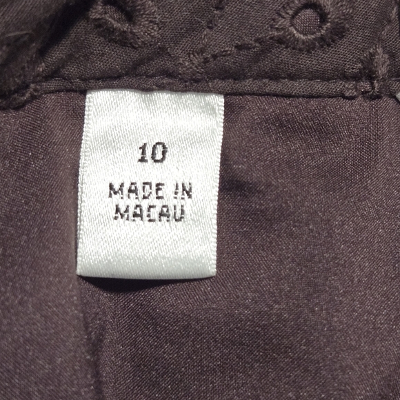 Talbots Stretch Vintage Chocolate Brown Embroidered Eyelet Capri Pants Size 10 - Picture 7 of 8